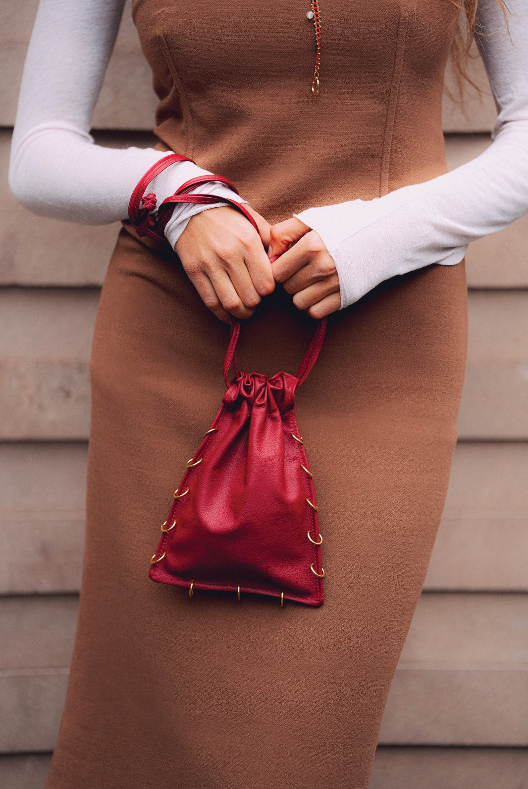 Maria Bag Red Piercing in pelle Amimi Milano