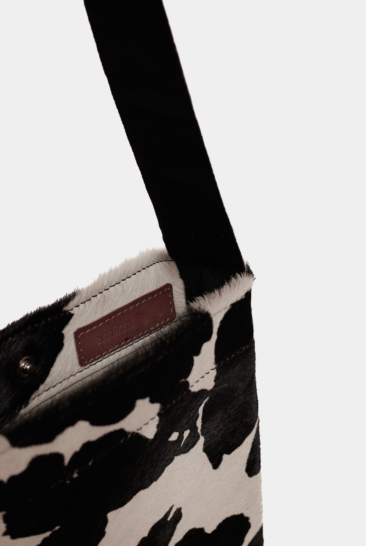 Lea Bag Black & White Pony borsa a spalla in pony bianco e nero Amimi Milano