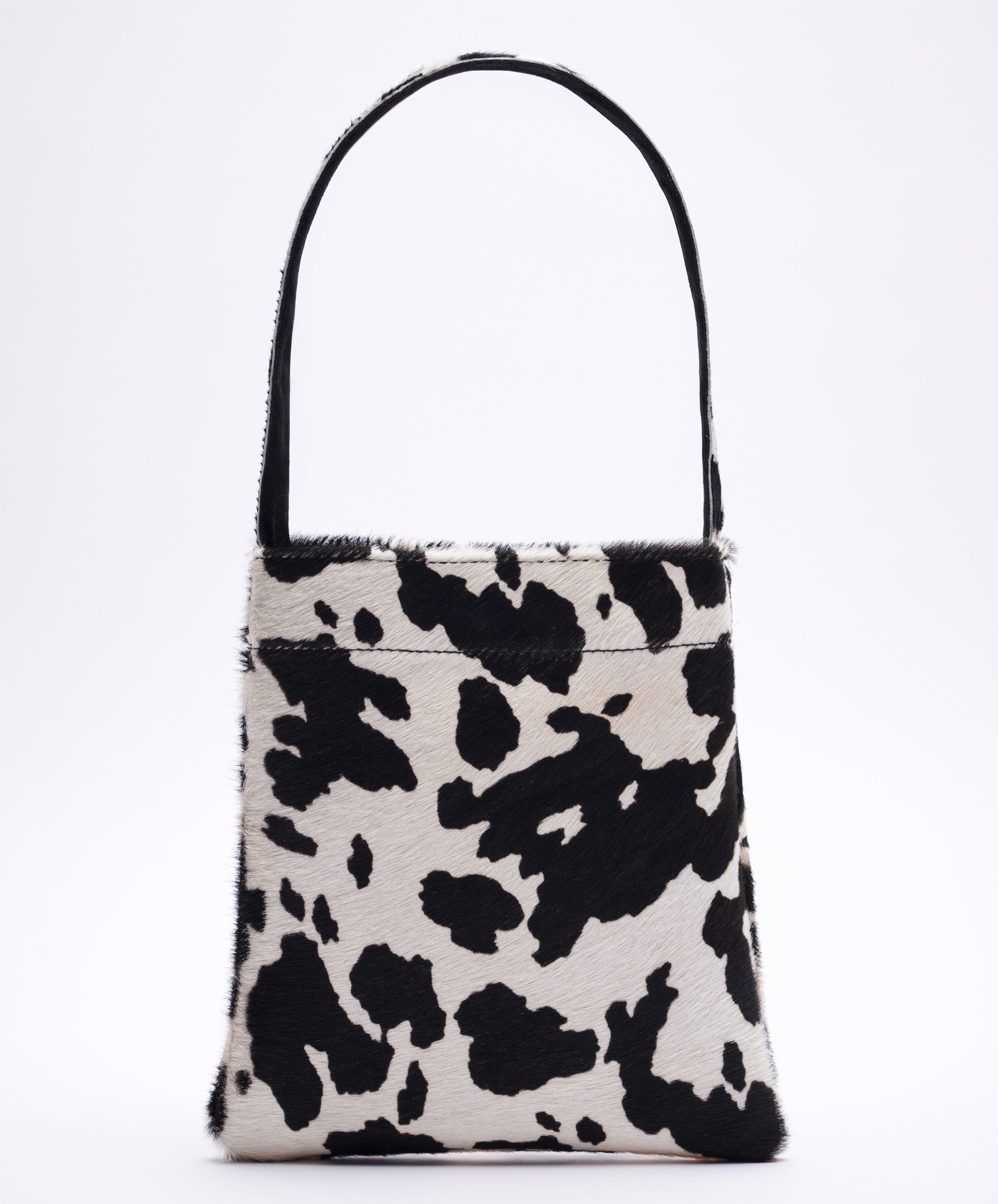 Lea Bag Black & White Pony borsa a spalla in cavallino bianco e nero, vista frontale, Amimi Milano